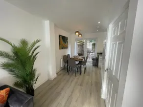 3 Bedroom New House with Wi-Fi Sleep 5 By Home Away From Home - A - Image 2