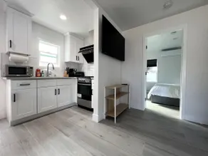 Gated & Morden 1bed1bath house - Image 2