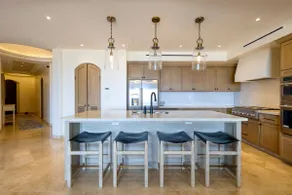 Peaceful & Modern Ocean-View Luxury 3BR/3BA Condo - Image 4