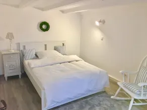 Small charming apartment - Image 3