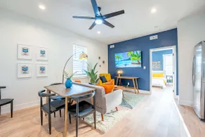 The Mid-Century Soulard Stay - Image 2