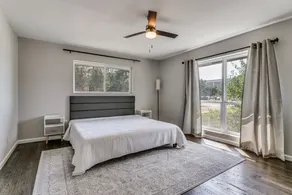 North Dallas Hockaday Home - Image 4