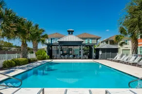 Private Beach+Pier+Pool | Ground Floor EZ Access - Image 2