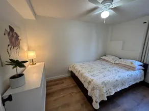 Suite Retreat Near the Sea - Image 2