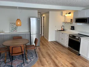 Suite Retreat Near the Sea - Image 3