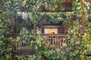 Warm and Welcoming Finhill Home with a Hot Sauna - Image 5
