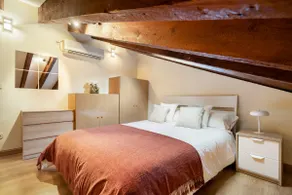 Plaza España Apartment - Image 2