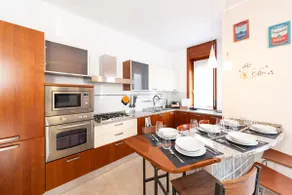 (Free Parking) Elegant 100sqm Apartment - Image 4