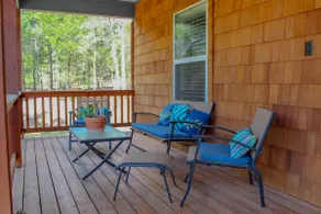 Lost Pines Cottage | Fenced Yard + Dogs Stay Free - Image 5