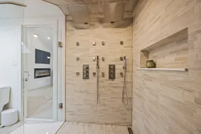 SAVE $, 40% off -Book Now! View Photos, 5 *Reviews - Image 5