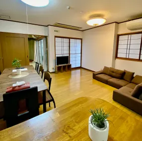 O101 5 minutes walk from Peace Park. 15 people can use it. 1 floor rental, spacious 150㎡ - Image 2