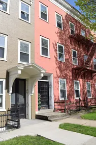 Uptown Geneva Rowhouse Flat - Image 4