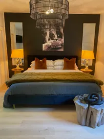 Fully Renovated Luxury Brighton Cabin w/ Hot Tub - Image 3