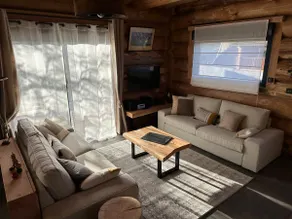 5-star family cabin with hot tub & horses in the fjords - Image 2