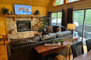 Peaceful Pines. Pets welcome! - Image 2