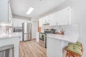 Private Heated Pool | 5 Miles To Beach 3bed/2bath - Image 2