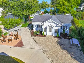 ”The Cottages”, 3 Homes, Great for Family Reunion! - Image 3