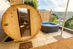 Panoramic Villa with Sauna, Hot Tub & Gym - Image 5