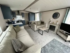 Beckys Lodge - Image 2