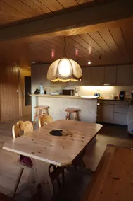 Apartment in cosy Mountain Chalet - Image 5