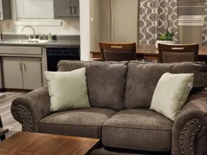 Chic Cottage - Image 2