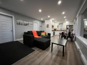 Le4672 Waterfront chalet, lake view | St-Anicet - Image 5