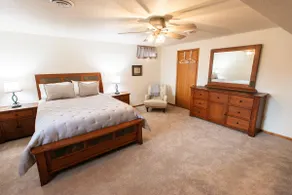 Quiet 1BR Retreat • Near Cornell College - Image 2