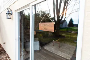 Quiet 1BR Retreat • Near Cornell College - Image 3