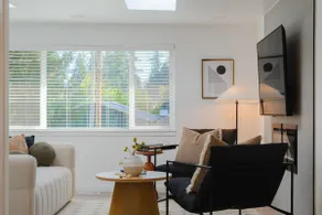 Rainer Haus | Bonney Lake | sleeps 8 - Image 3