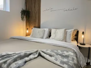 Budget saver suite | sleeps 4 - Image 3