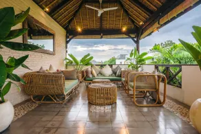 4BR Luxury Villa Canggu 350m ste to Beach / Finns - Image 4
