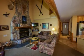 \"North Shore Retreat\" Lutsen 5 chambres / 4 salles de bain (14 personnes) * Garantie de prix * - Image 3