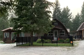 Deer Lake Chalet - Image 4