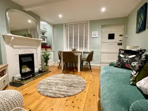Quaint Cottage in the heart of Arundel - Image 4