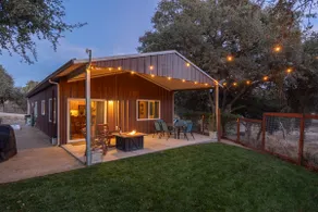 San Marcos Farmhouse - with vineyard trail - Image 5