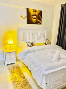 Serenity Homes: A Canvas of Comfort - Image 3