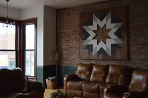 Historic Downtown Apartment - Image 3