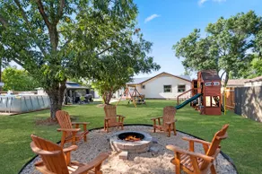 March Sale! Hot tub, fire pit and relaxation ATX - Image 4
