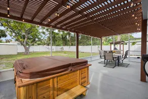 Coastal Breeze on 66th Avenue - Image 3