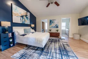 Nautical Retreat 6 Guests • 3 BDR • 2 Baths • Dogs - Image 3