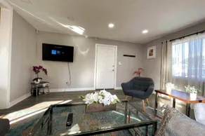 Sunnyvale2B1B*Sofa bed*Free EV Charge*AC*WiFi*PKG - Image 3