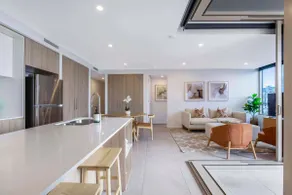Gabba Oasis - Luxury 3BR Apt & Pool - Image 4