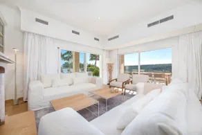 Luxury Villa with panoramic sea views - Image 5