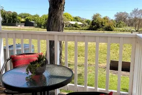 Yea Town cottage - Image 3