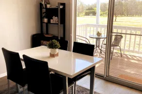 Yea Town cottage - Image 4