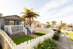 Walk to All on Newport Ave w/ Ocean Views & Deck - Image 5