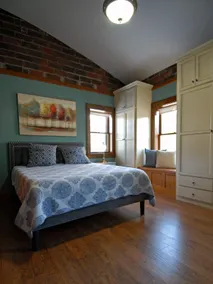 Unique Craftsman Style Loft Downtown Bloomington - Image 5