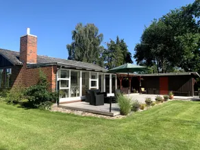Cottage in a scenic area - Image 2
