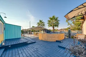Welcome to The Little Marlin by the Bay Getaway! - Image 4