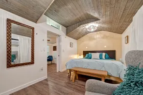 Welcome to The Little Marlin by the Bay Getaway! - Image 2
